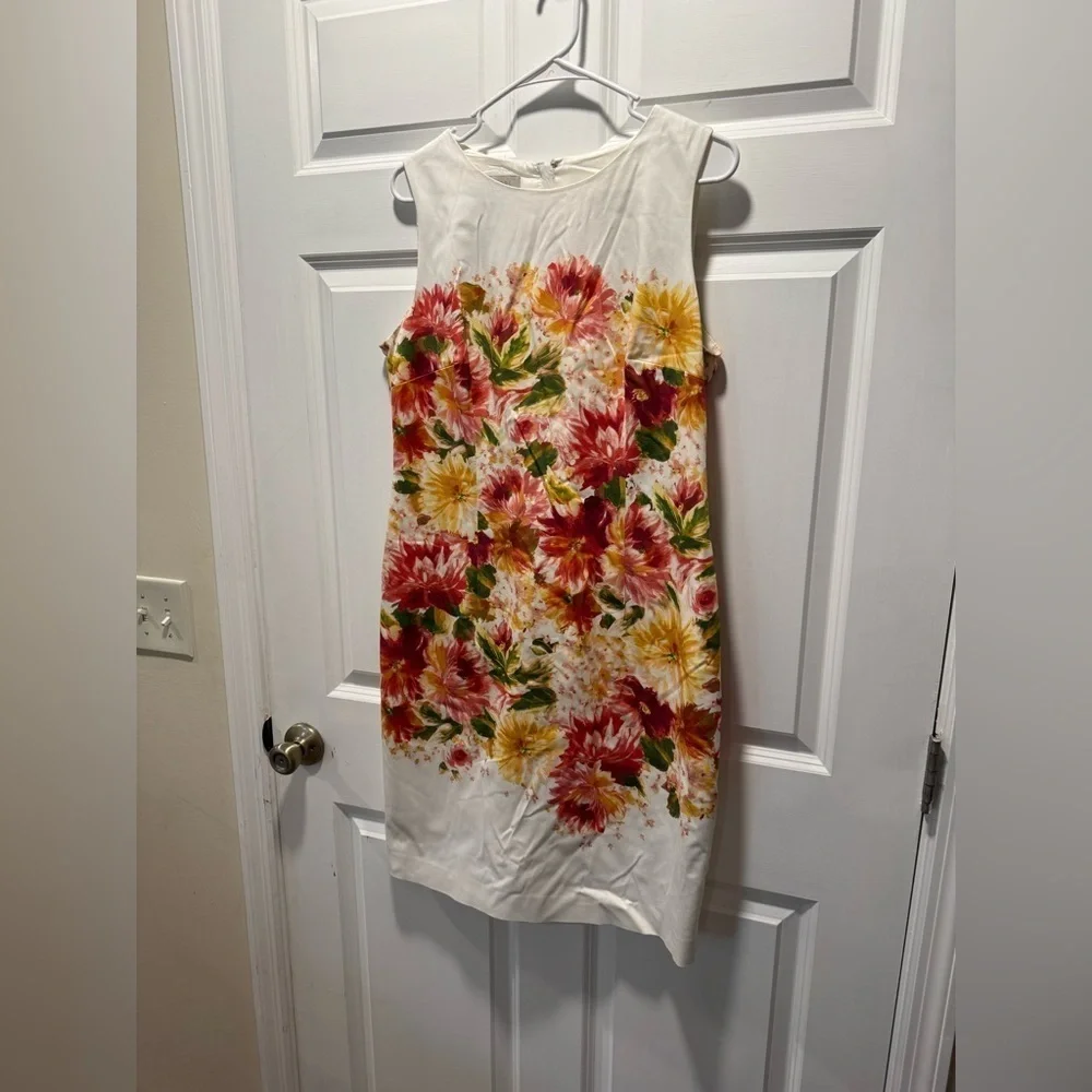 Hobbs Floral Shift Dress​​​​ - Picture 2 of 6